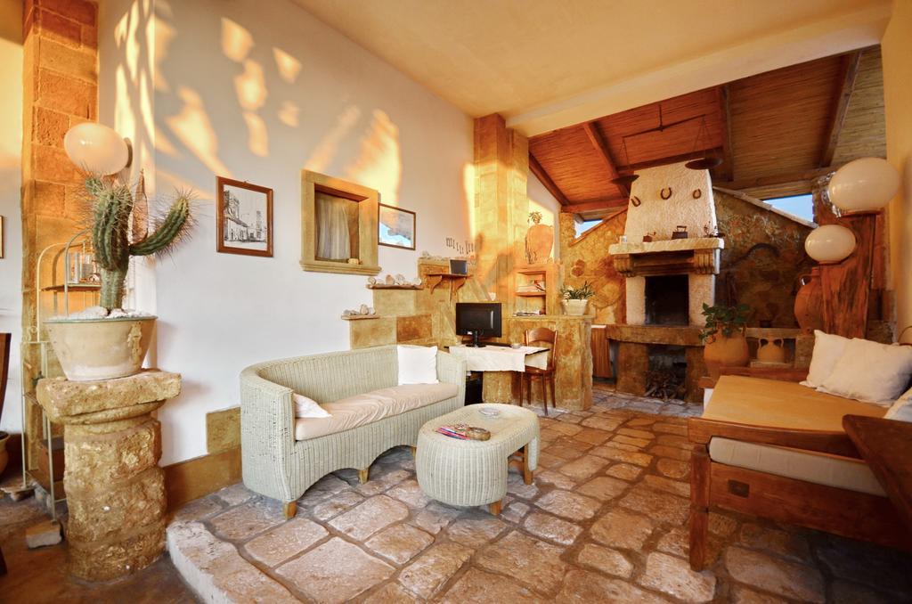 Felline In Bed&Breakfast Dimora Di Charme El Salento Екстер'єр фото