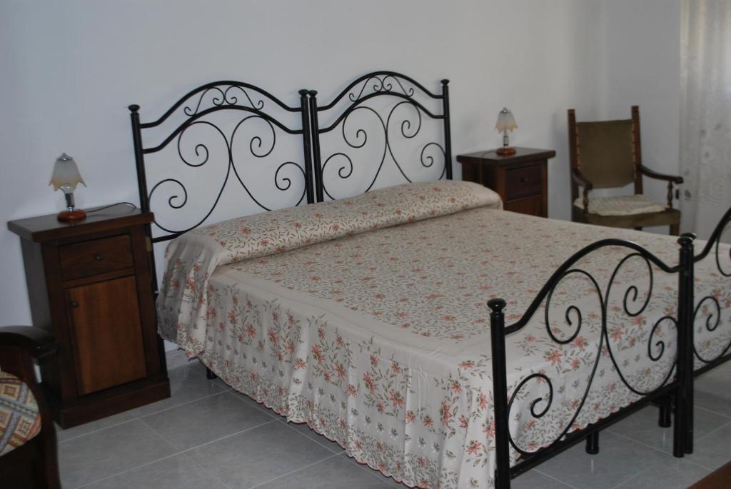 Felline In Bed&Breakfast Dimora Di Charme El Salento Номер фото